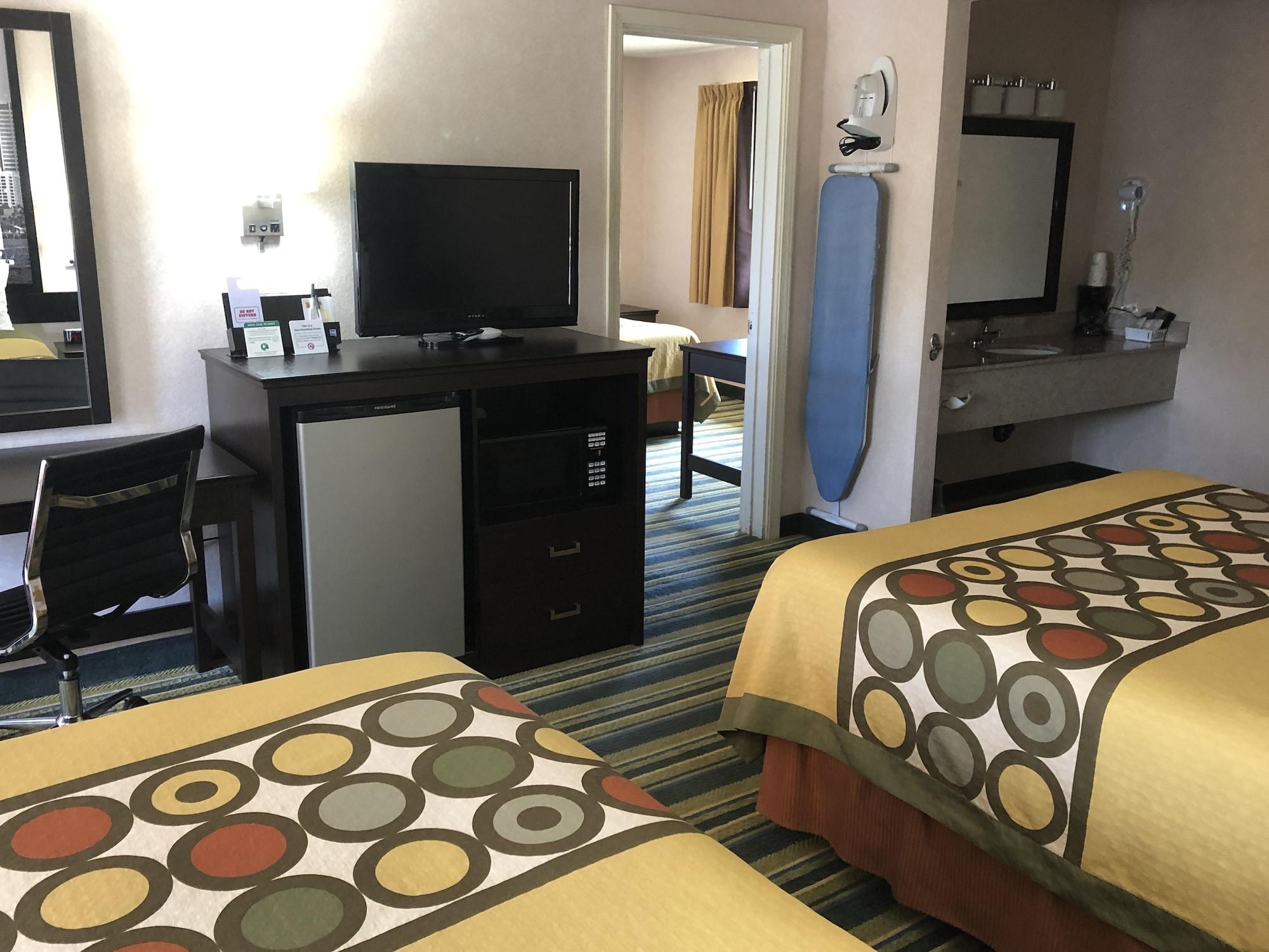 Super 8 By Wyndham Yreka Hotel Ngoại thất bức ảnh